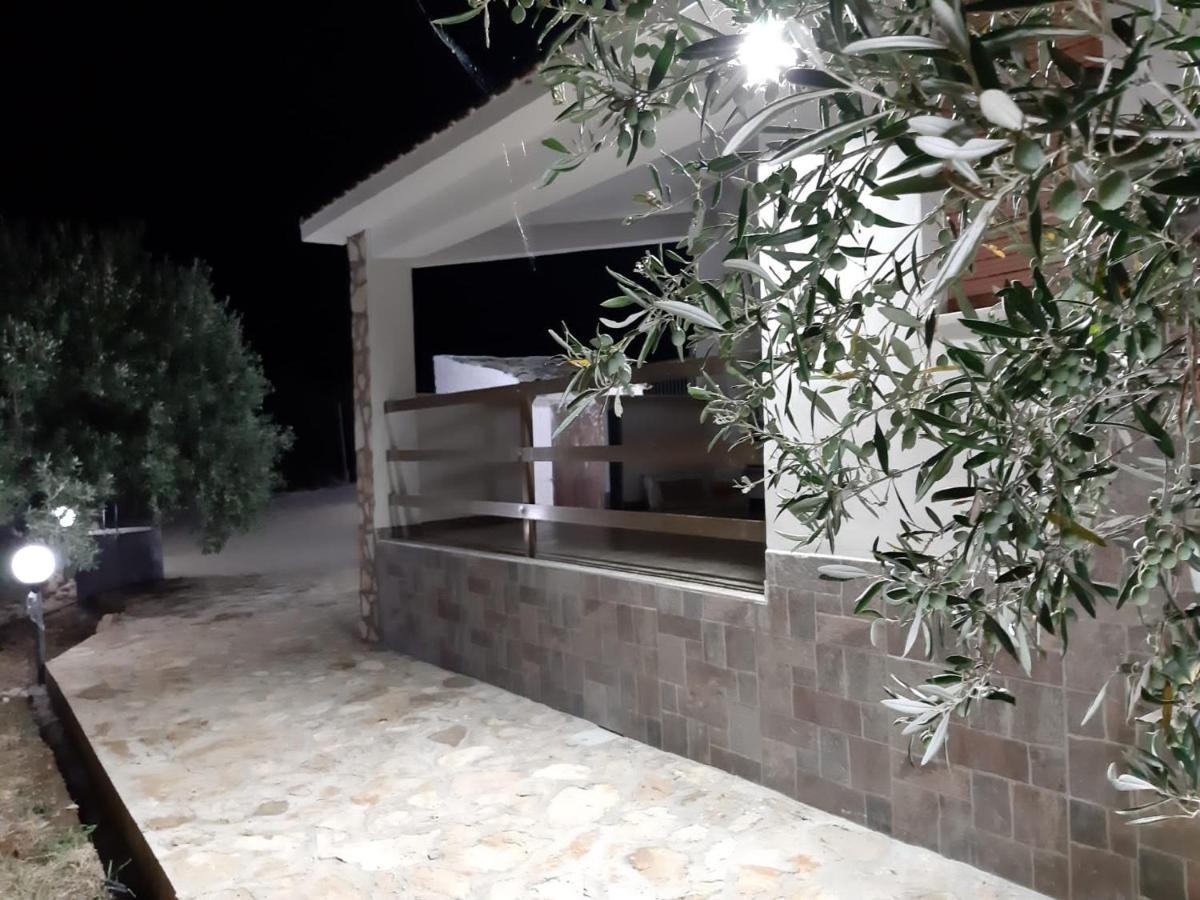 Casetta Relax Da Antonio Menfi Exterior photo